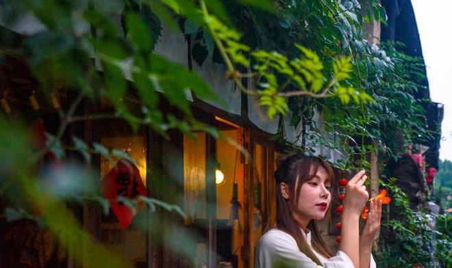聪明机智,尽在放冰箱冷藏的干盐菜可不可以放回盐菜坛子里面?有!